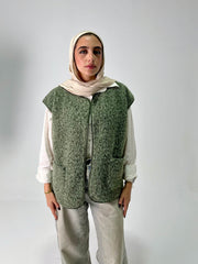 Cozy wool vest in olive