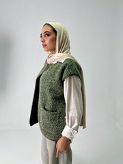Cozy wool vest in olive