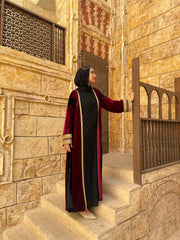 Wahag kaftan in black and red