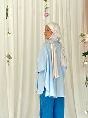 LUJAIN SHORTSHIRT IN baby blue
