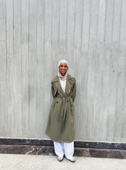 Trench coat in olive
