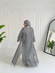 Kinted cardigan in black