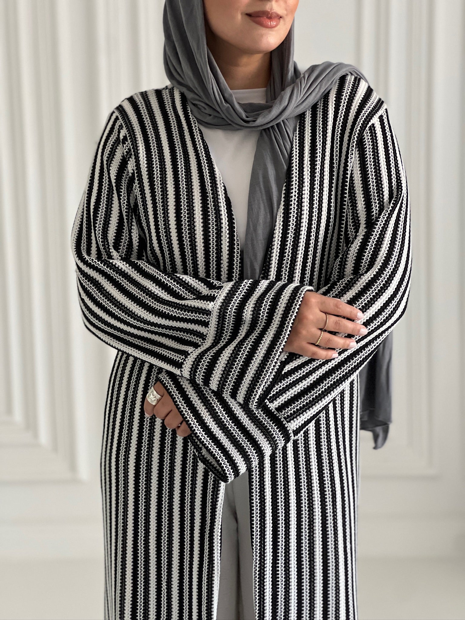 Kinted cardigan in black