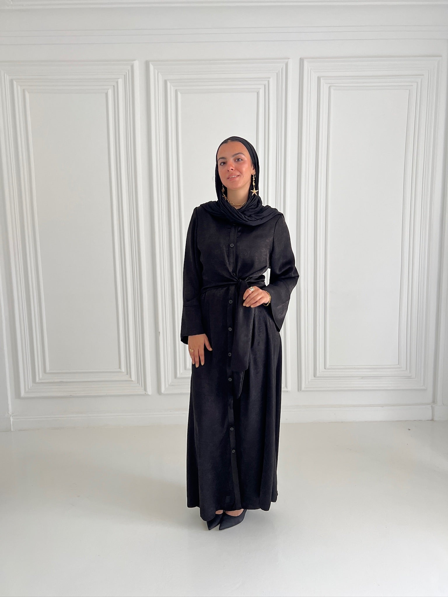 Sahra dress in black