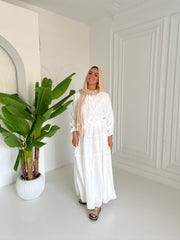 Lilly set in white