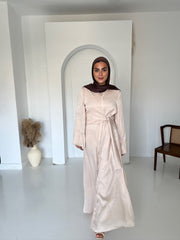 Sahra dress in Champagne