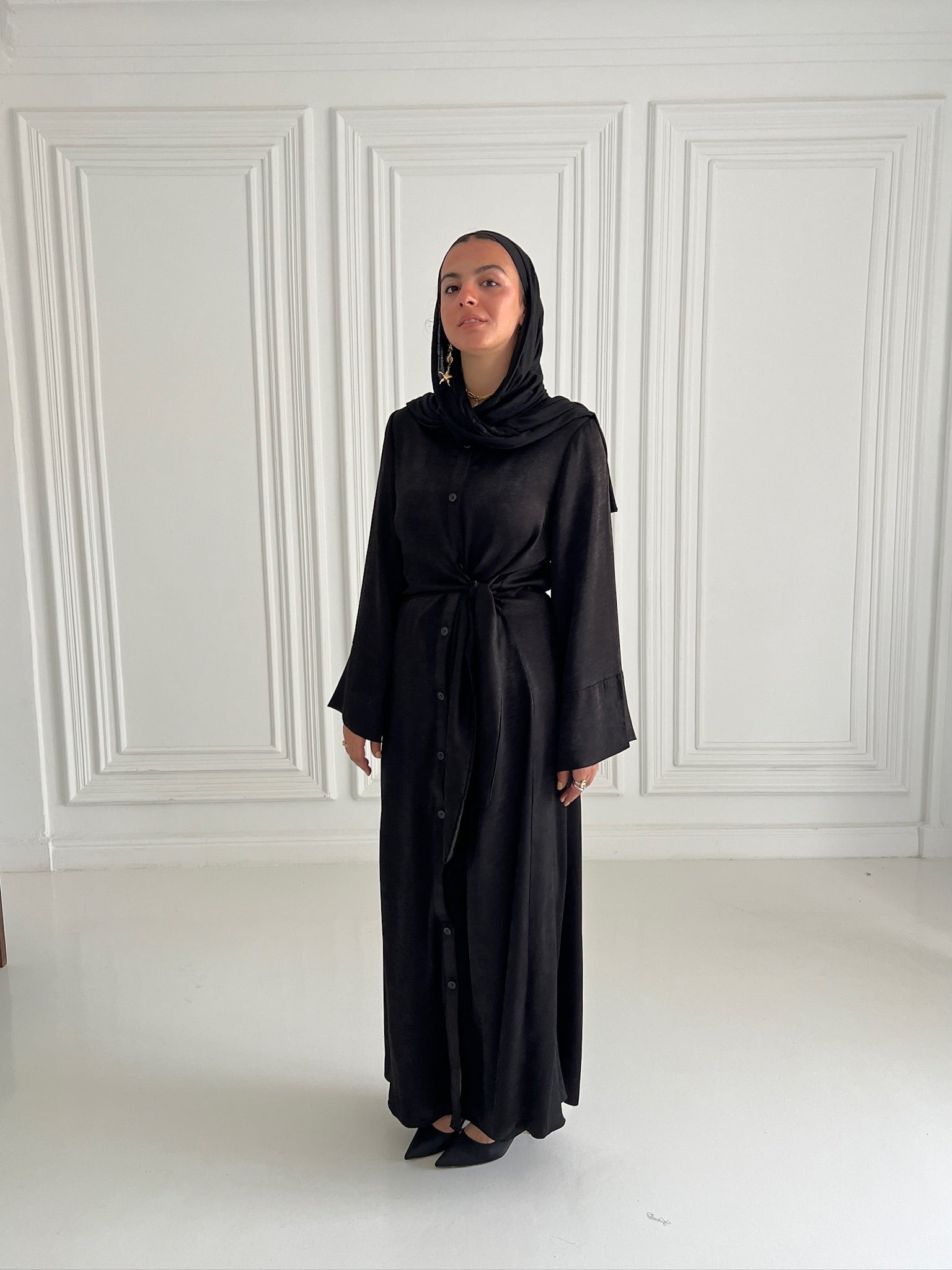 Sahra dress in black
