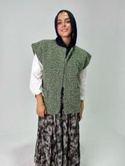 Balloon wool vest in olive