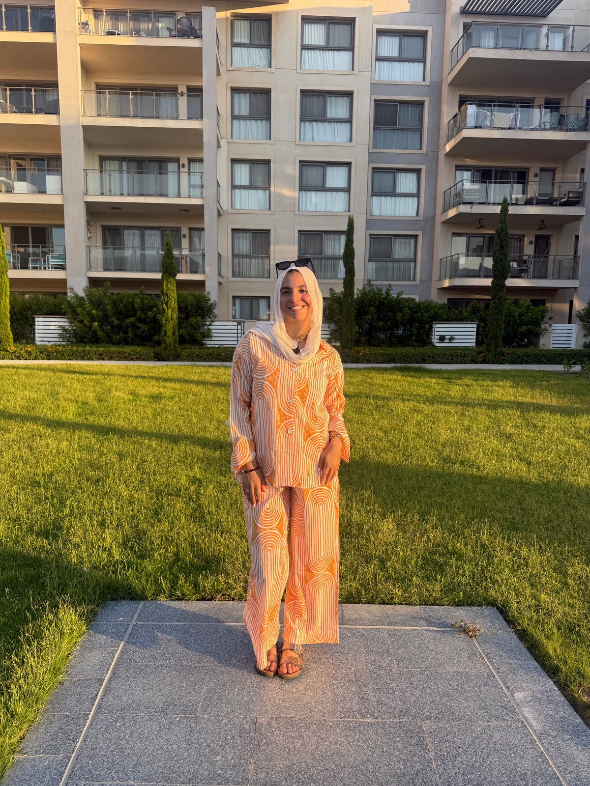 Glow set in orange