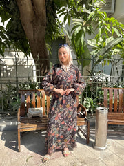 Leaves dress in black