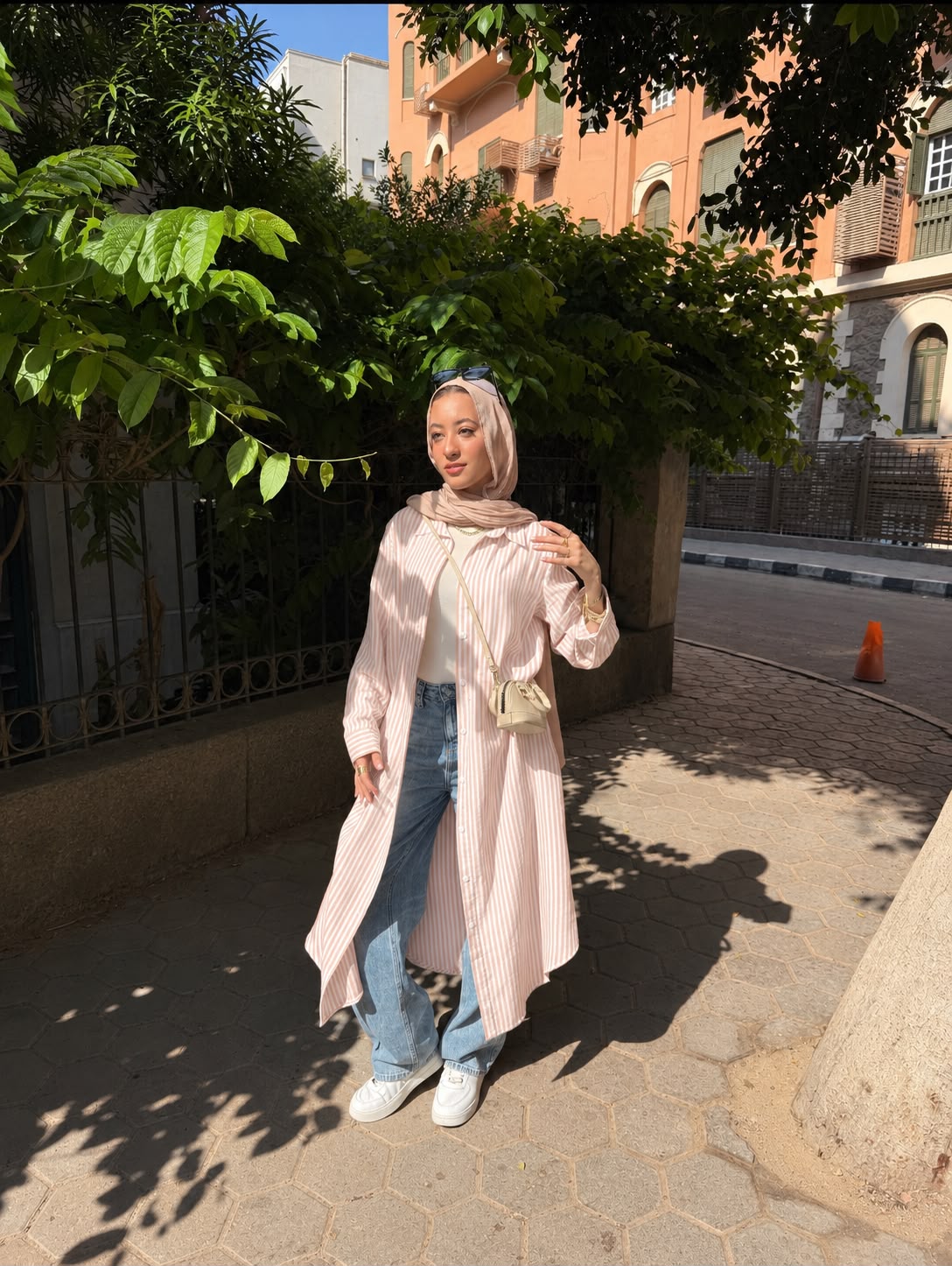 Lujain Strapped Long Shirt in Semon